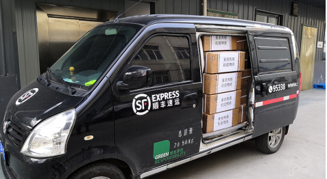 Loaded and delivery for huoshenshan hospital